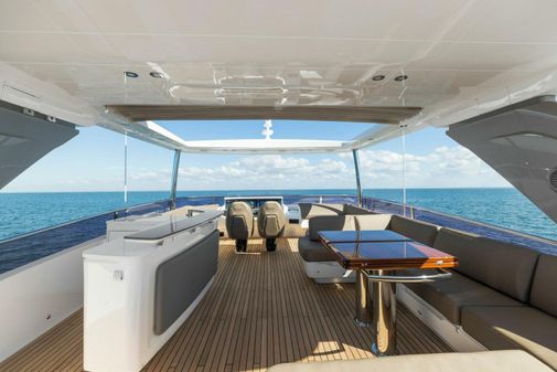 Princess Yachts Y75 Motor Yacht image