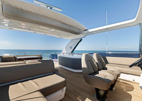 Princess Yachts Y75 Motor Yacht image