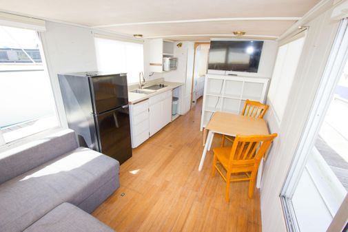 Cruise-a-home 43 image