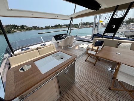 Fountaine Pajot MY6 image