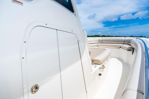 Boston Whaler 330 Outrage image