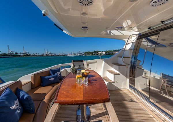 Azimut 62 Flybridge image