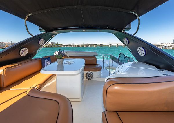 Azimut 62 Flybridge image