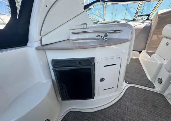 Sea-ray 320-SUNDANCER image