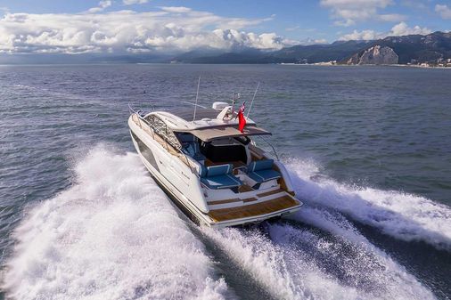 Fairline TARGA-40 image