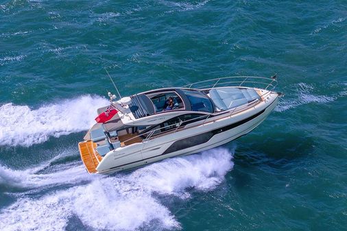 Fairline TARGA-40 image