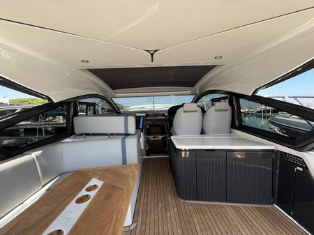 Fairline TARGA-40 image