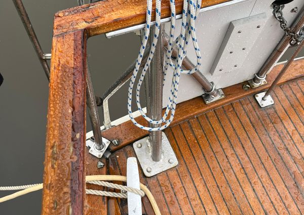 Nauticat PILOTHOUSE-38 image