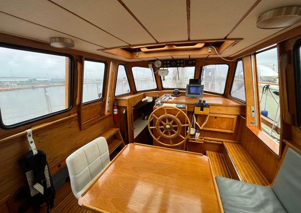 Nauticat PILOTHOUSE-38 image