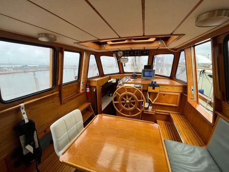 Nauticat PILOTHOUSE-38 image