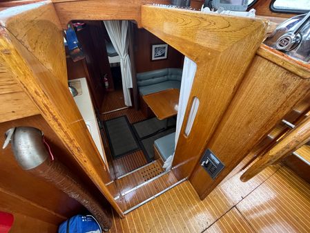 Nauticat PILOTHOUSE-38 image