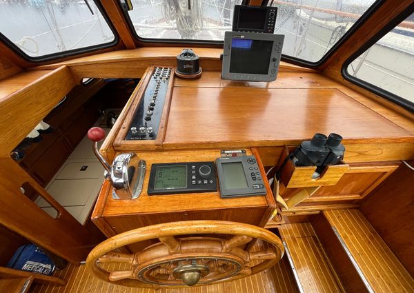 Nauticat PILOTHOUSE-38 image