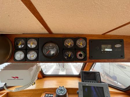 Nauticat PILOTHOUSE-38 image