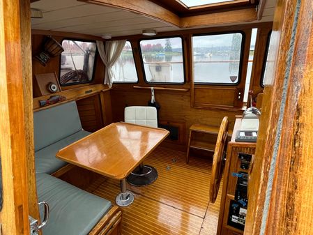 Nauticat PILOTHOUSE-38 image