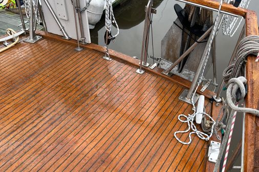 Nauticat PILOTHOUSE-38 image