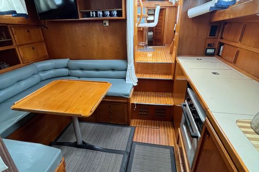 Nauticat PILOTHOUSE-38 image