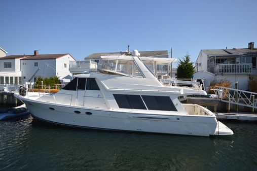 Meridian 490-PILOTHOUSE image