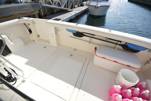 Meridian 490-PILOTHOUSE image