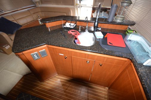 Meridian 490-PILOTHOUSE image