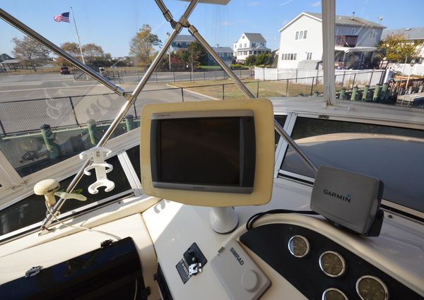 Meridian 490-PILOTHOUSE image