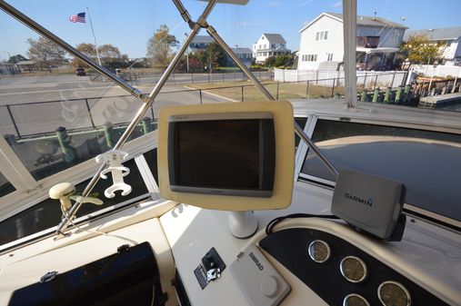 Meridian 490-PILOTHOUSE image