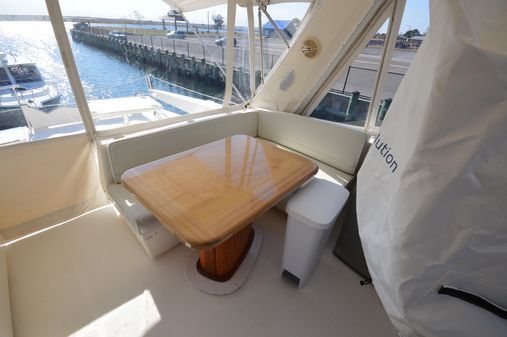 Meridian 490-PILOTHOUSE image