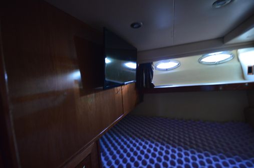 Meridian 490-PILOTHOUSE image