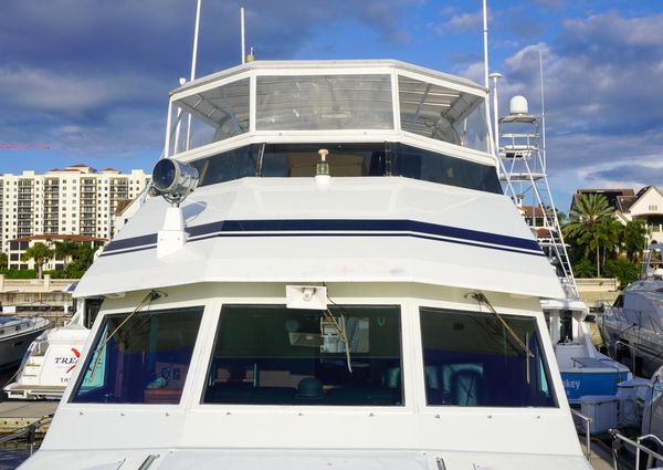 Hatteras 62 Cockpit Motor Yatch image