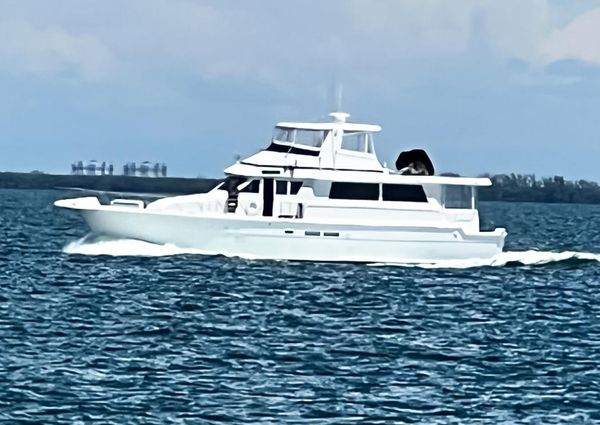 Hatteras 62 Cockpit Motor Yatch image