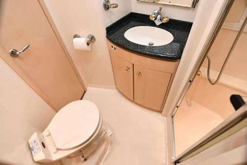 Carver 530 Voyager Pilothouse image