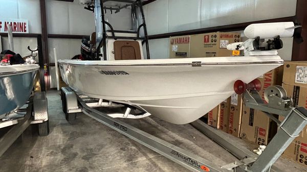 Sea Pro 228
