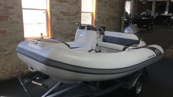 Walker Bay 340 Generation