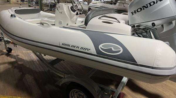 Walker Bay 340 Generation