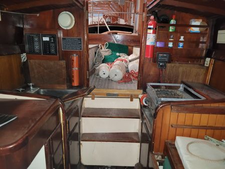 Herreshoff 28 image