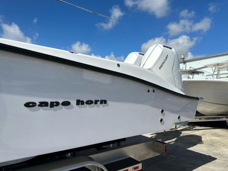 Cape Horn 39 T image