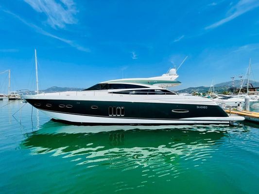 Princess-yachts V78 - main image