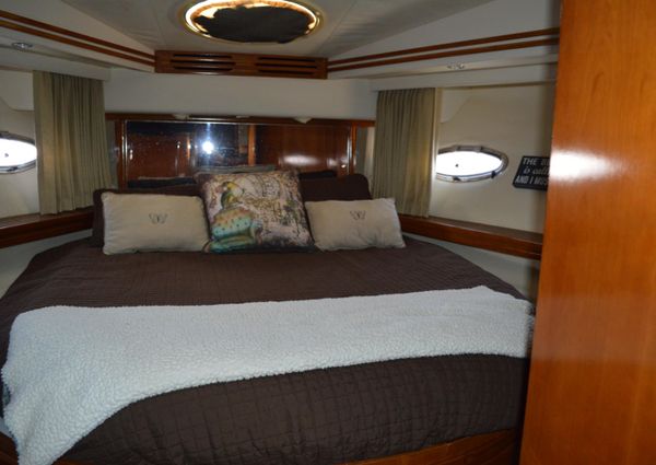 Carver 530-VOYAGER-PILOTHOUSE image