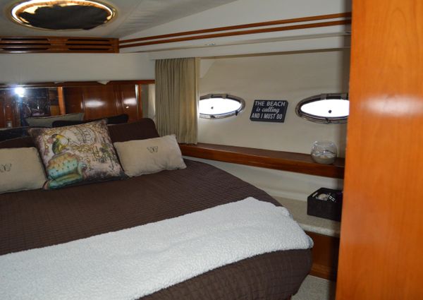 Carver 530-VOYAGER-PILOTHOUSE image