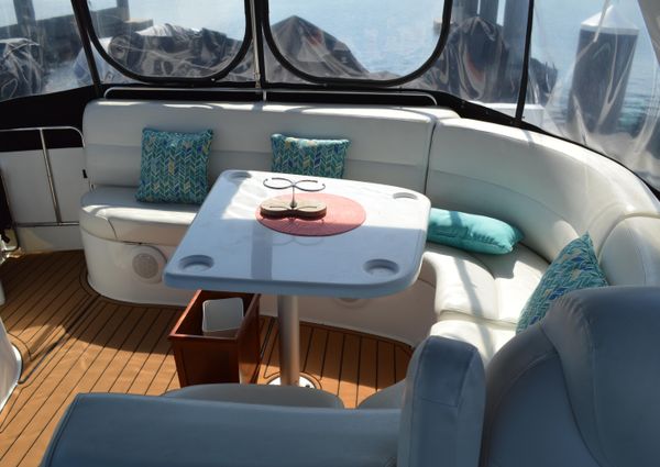 Carver 530-VOYAGER-PILOTHOUSE image