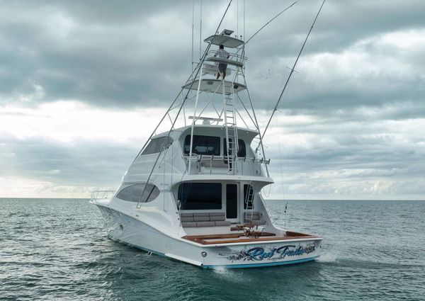 Hatteras 68 Enclosed Bridge image