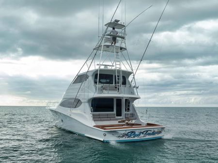 Hatteras 68 Enclosed Bridge image