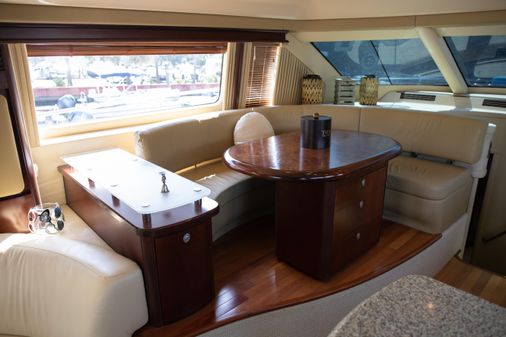 Sea Ray 58 Sedan Bridge image