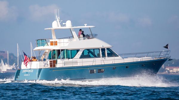 Hunt Yachts Ocean 63 Flybridge 