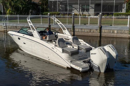 Sea Ray SDX 290 Outboard image