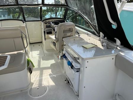 Boston Whaler 270 Vantage image