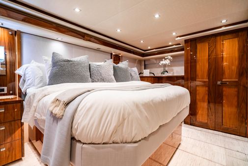 Viking 80 Enclosed Bridge image