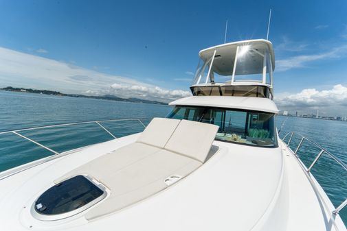 Tiara Yachts F44 Flybridge image