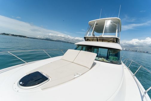 Tiara Yachts F44 Flybridge image