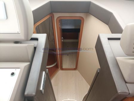 Ferretti Yachts 470 Fly image