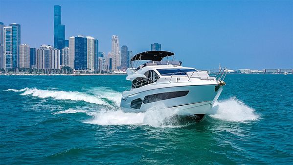 Sunseeker Manhattan 66 image